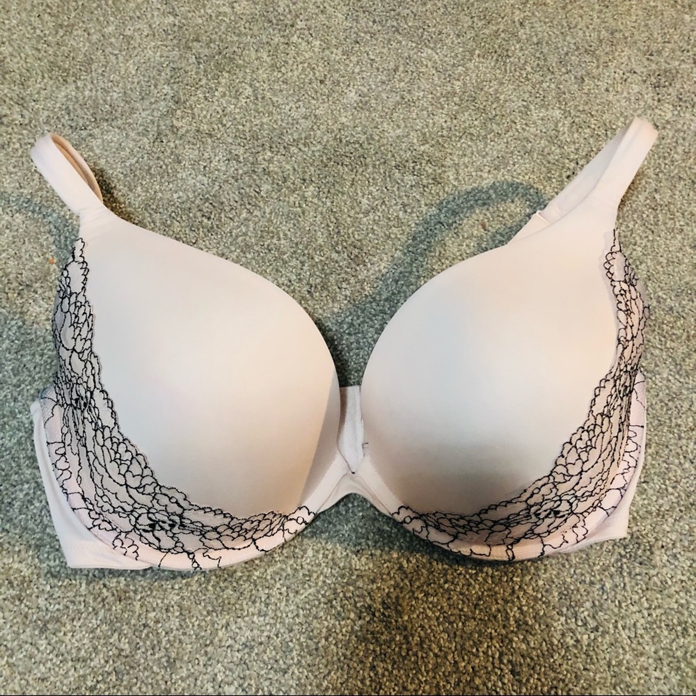 Lane Bryant Smooth Boost Plunge Bra